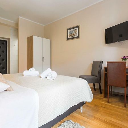 Golden Split Rooms Exterior foto
